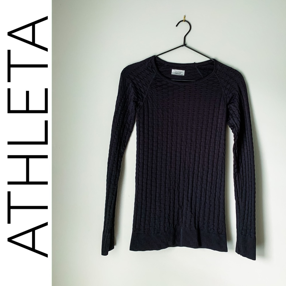 ATHLETA WORKOUT TOP